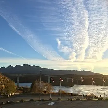 호텔 Saltstraumen Og Fjordhytter 3*